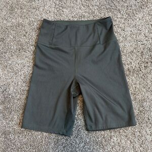 Girlfriend Collective Olive Green Ribbed High Rise Compressive Bike Shorts Small